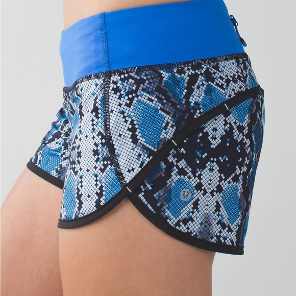 🦋LULULEMON SPEED SHORTS🦋 - Picture 2 of 6